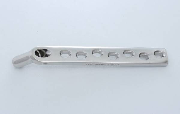 DHS Barrel Plate with DCP Hole AO type, 140°- Short (Barrel length- 25mm)